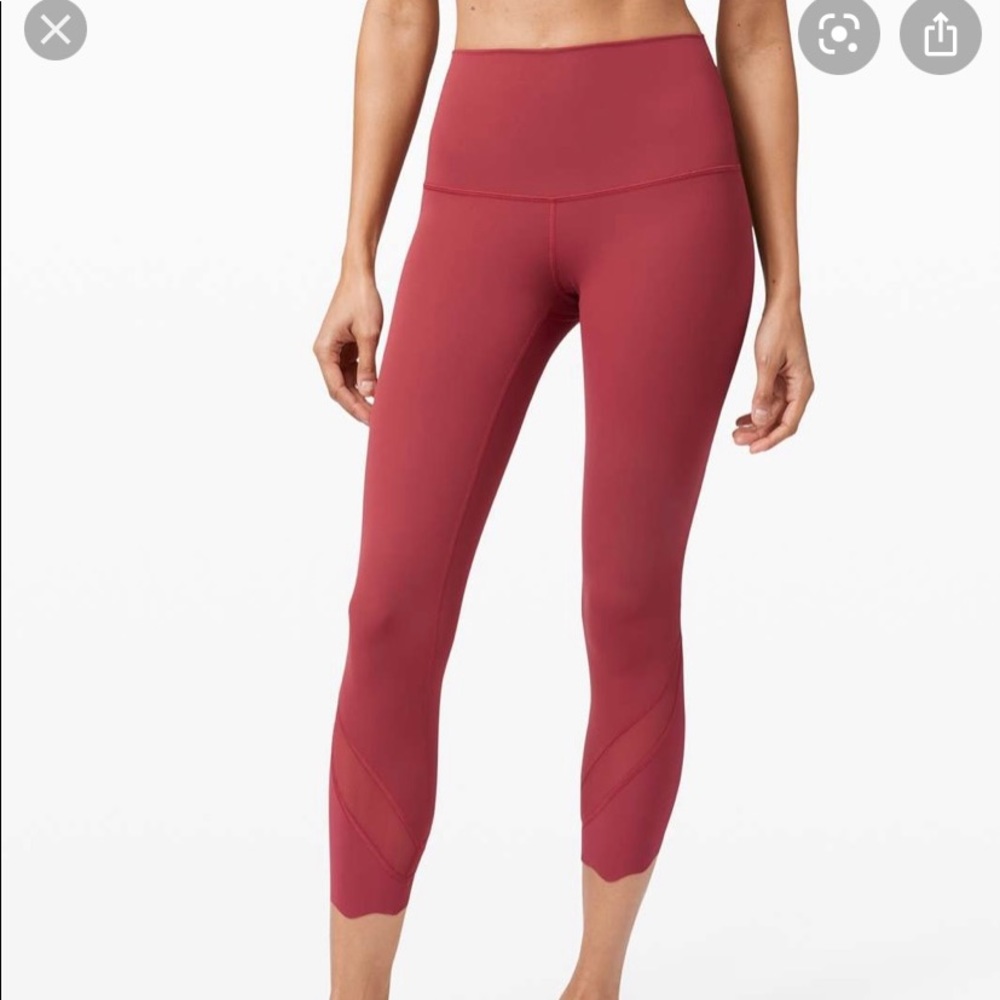 Lululemon Wunder Under Crop